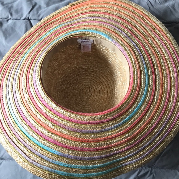 Sun hat - Picture 3 of 3